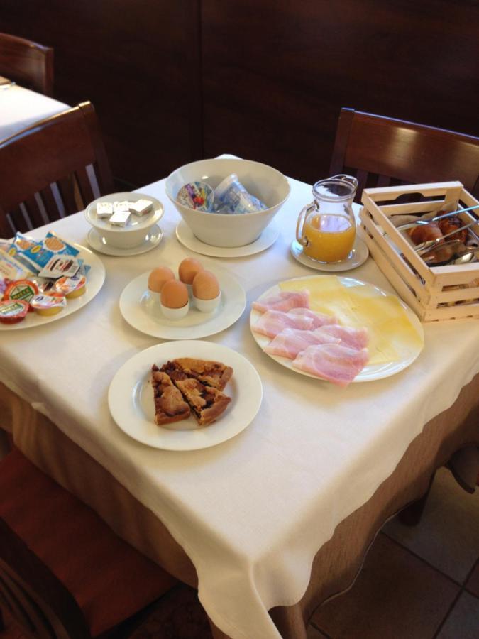 Albergo San Michele มอร์ตารา ภายนอก รูปภาพ